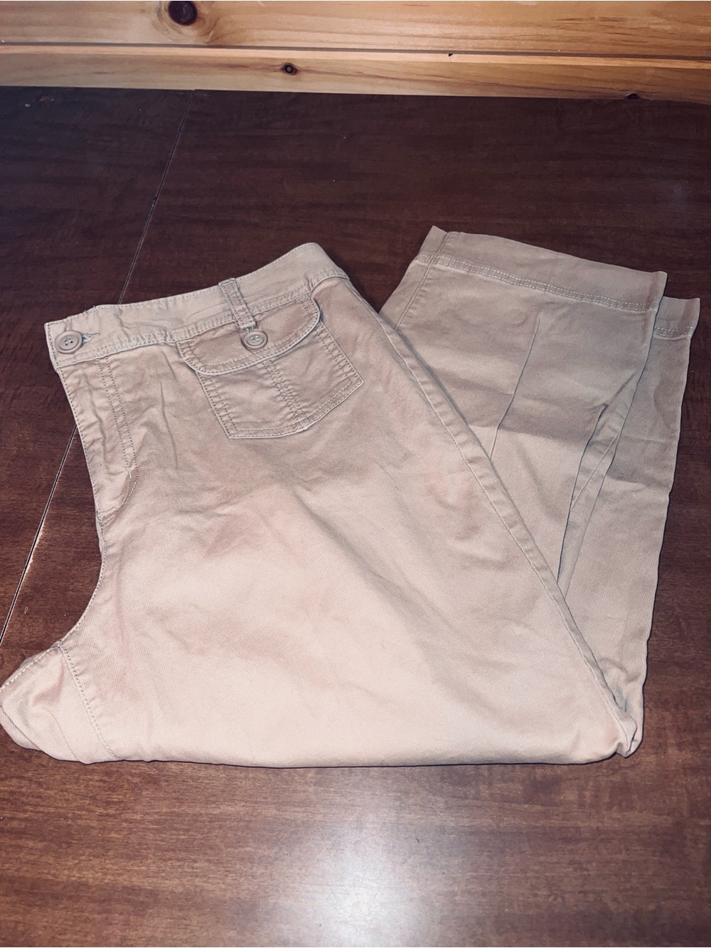 St. John’s Bay Capris